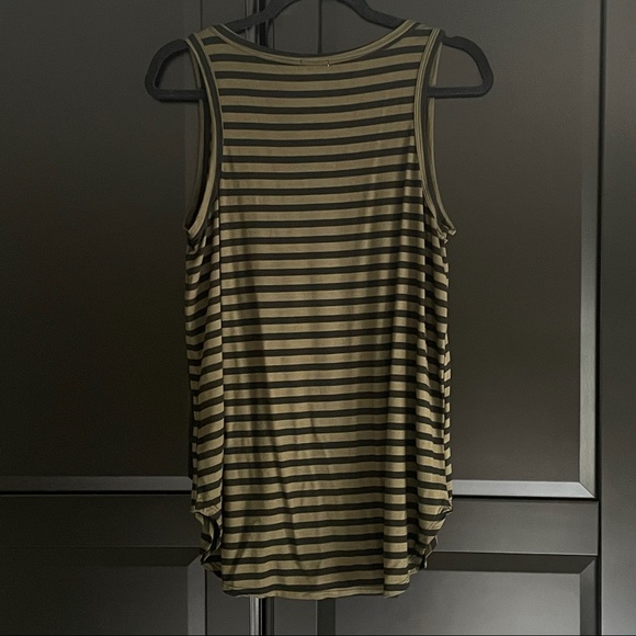 LIKE NEW Green/Black Striped Tunic Jersey Tank - Picture 5 of 8
